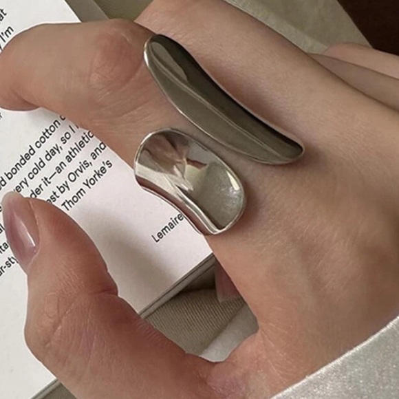 Silver Plated Cuff Statement Ring - Picture 4 of 11